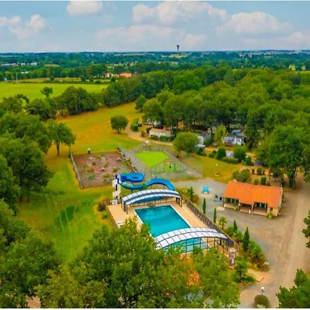 Parque de Campismo Mobil Coeur De Vendee La Boissiere-de-Montaigu